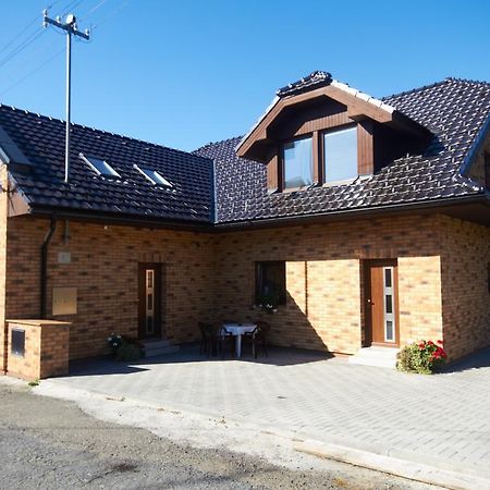 U Haryho Hotel Dolní Bečva Bagian luar foto