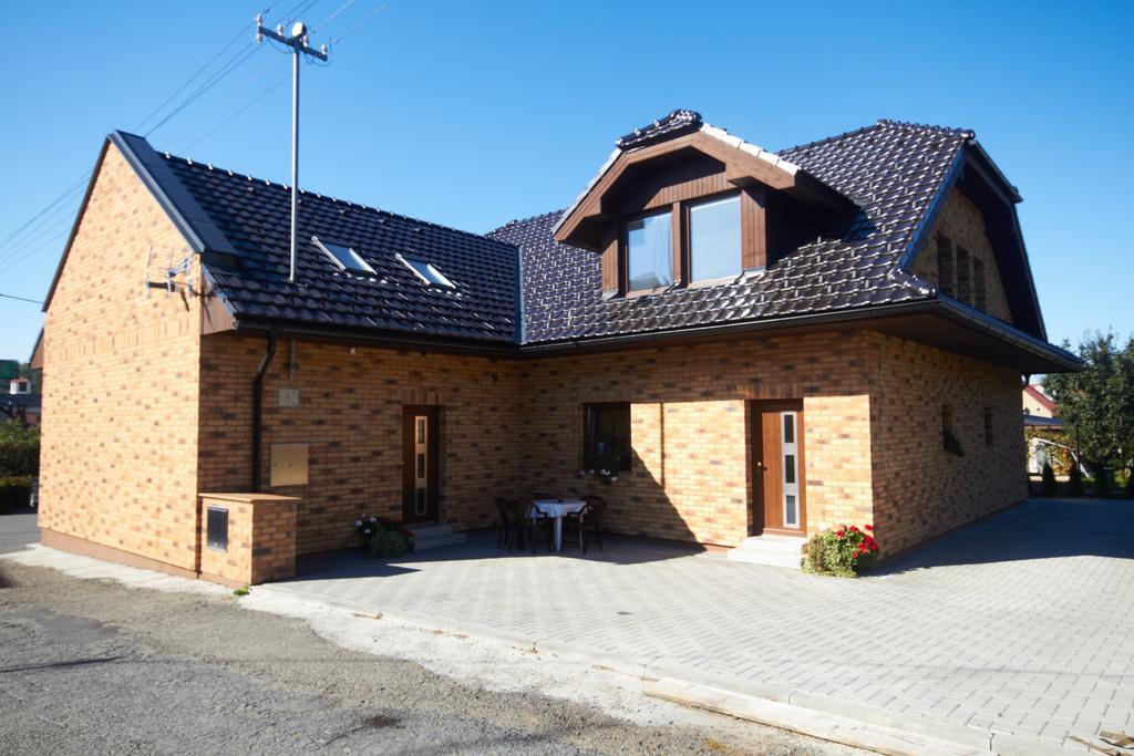 U Haryho Hotel Dolní Bečva Bagian luar foto